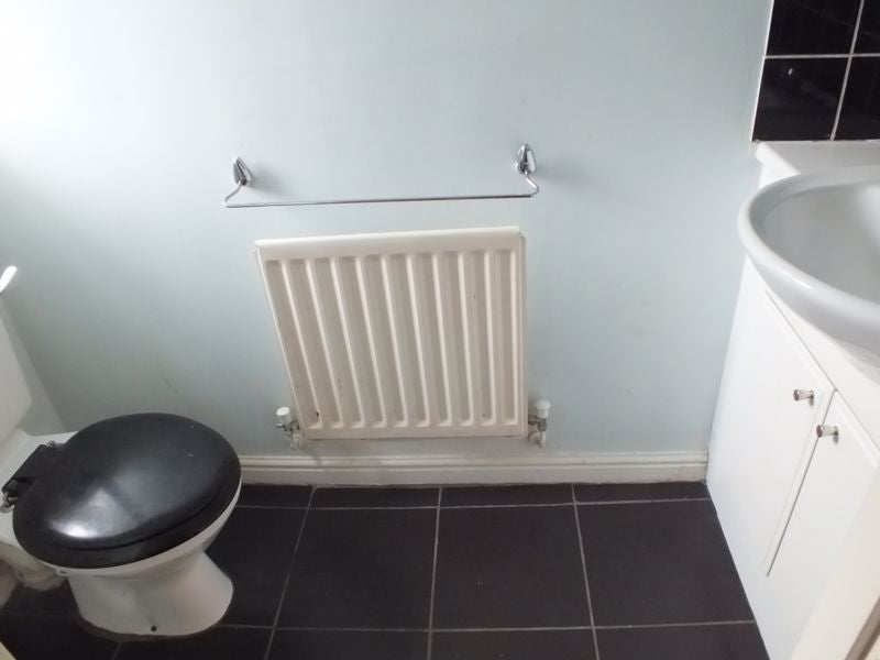 House Hurricane Grove in Stoke-on-Trent
