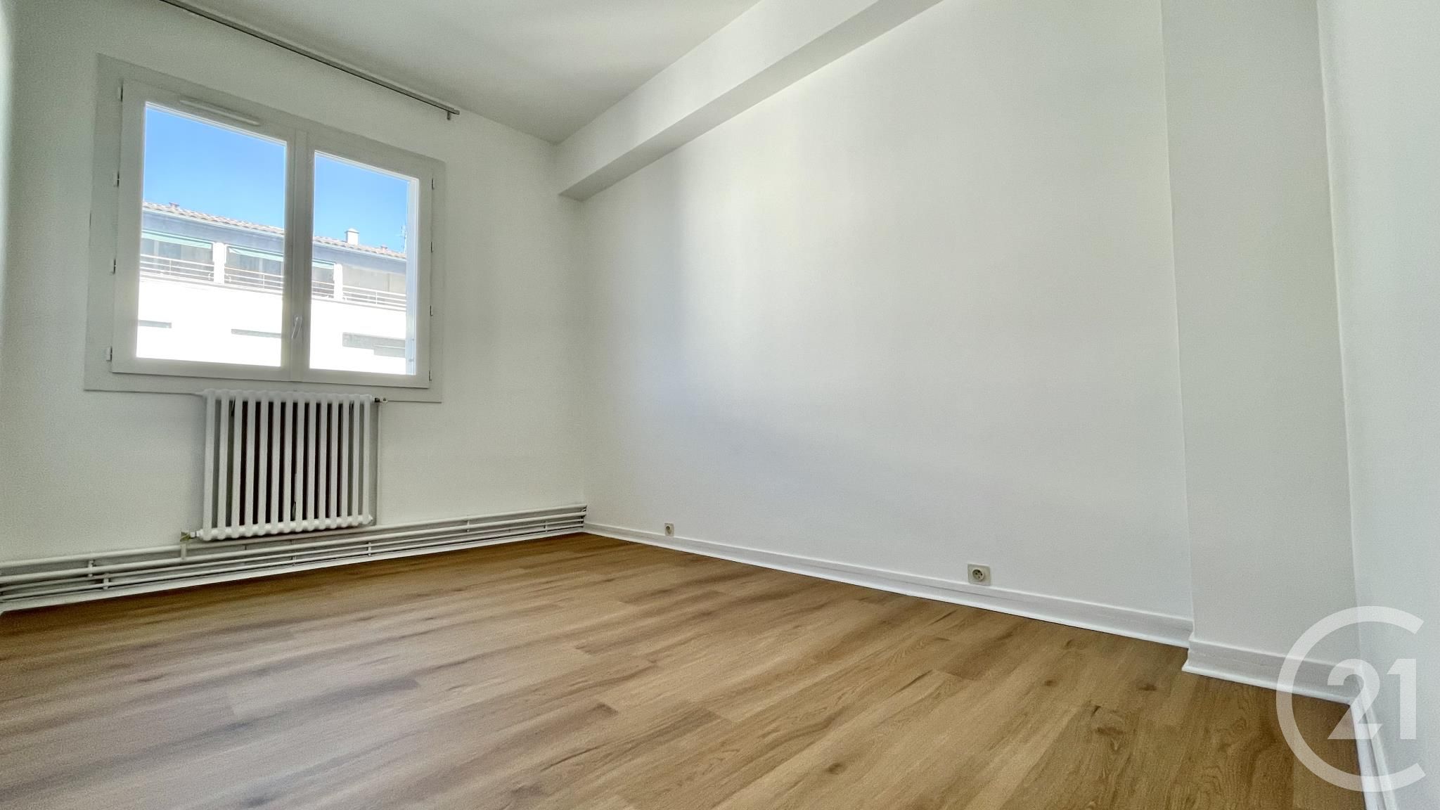 Appartement Place de l'Ancien Hôtel de Ville à Périgueux