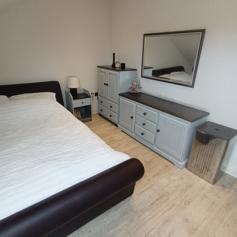 Room Delph New Road in Oldham