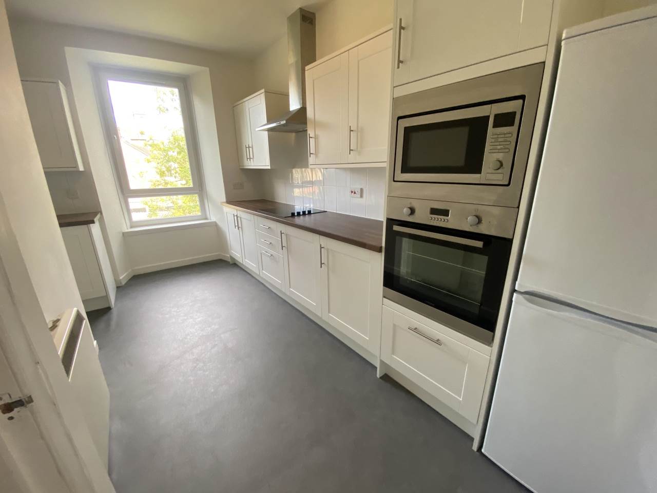 Flat Seafield Road in Dundee