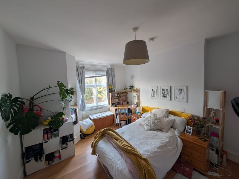 Room Talgarth Road in Greater London