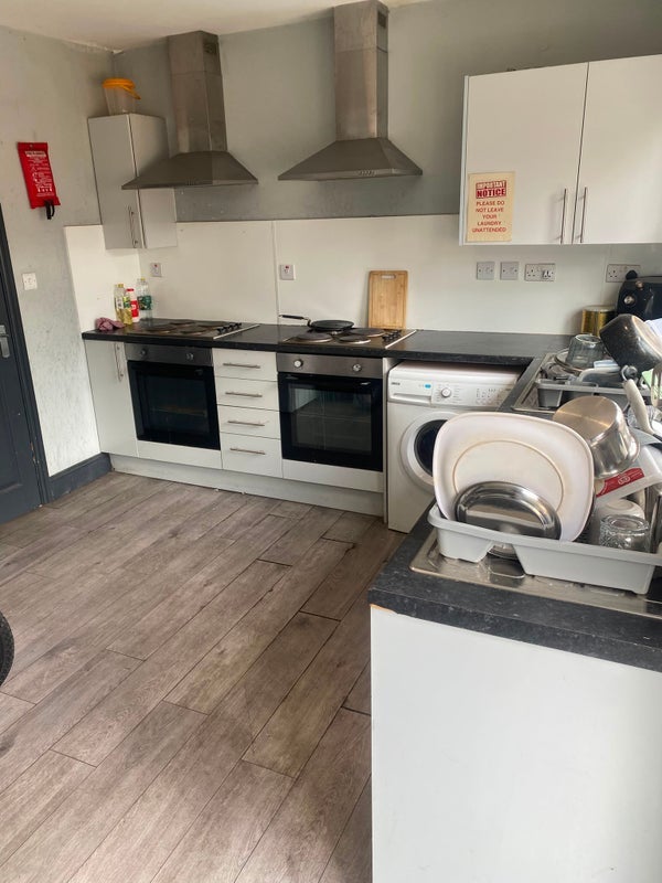 Room Keel Drive in Slough