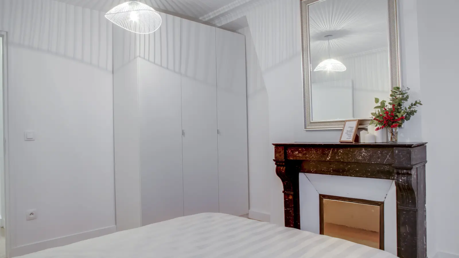 Chambre Rue Sainte-Cécile à Paris