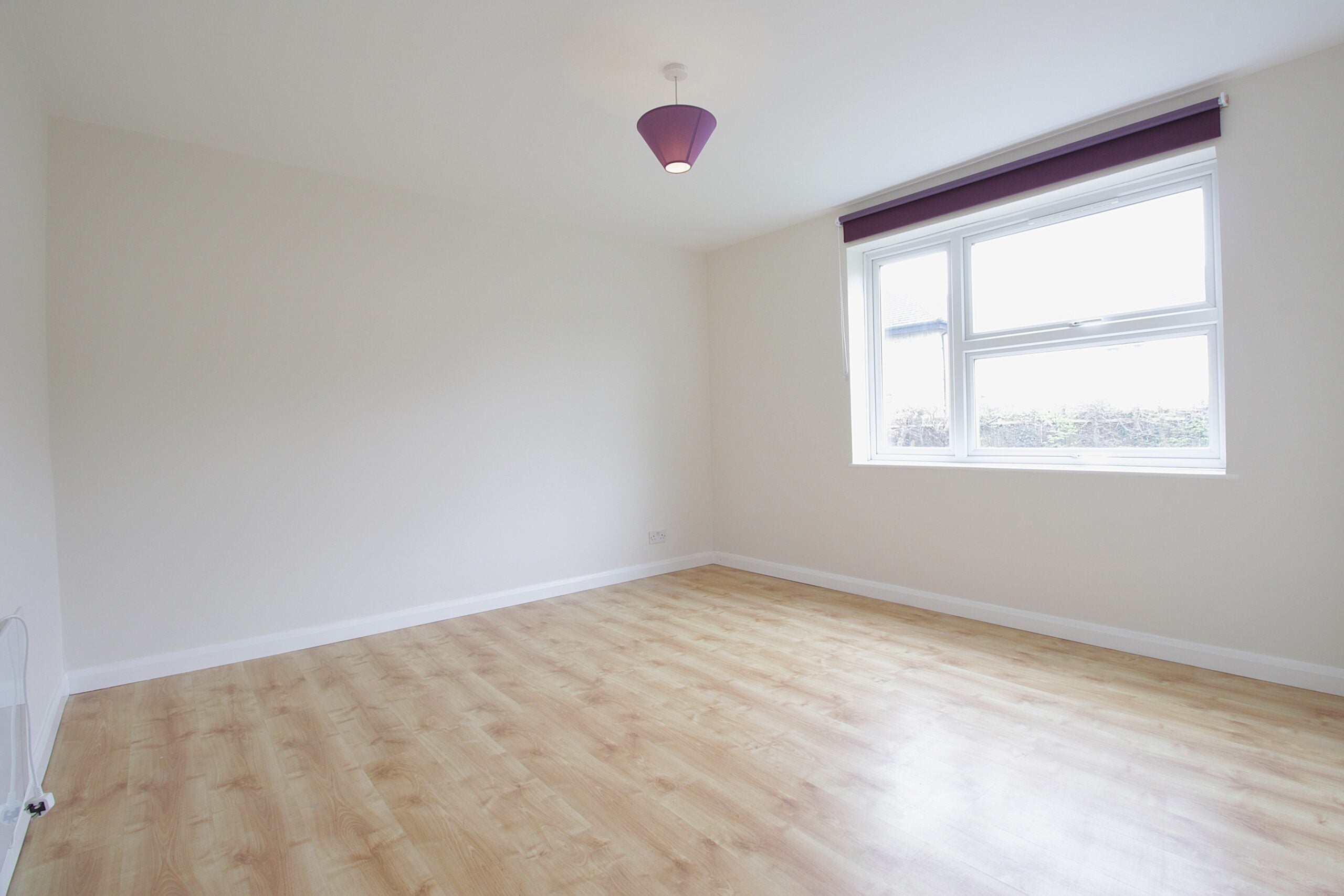 Flat Twickenham Road in Greater London