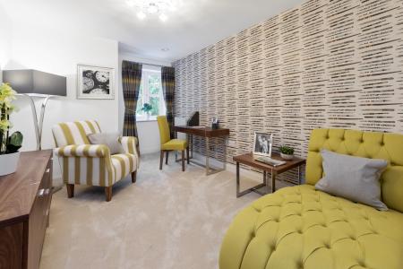 Flat Westhall Road in Warlingham