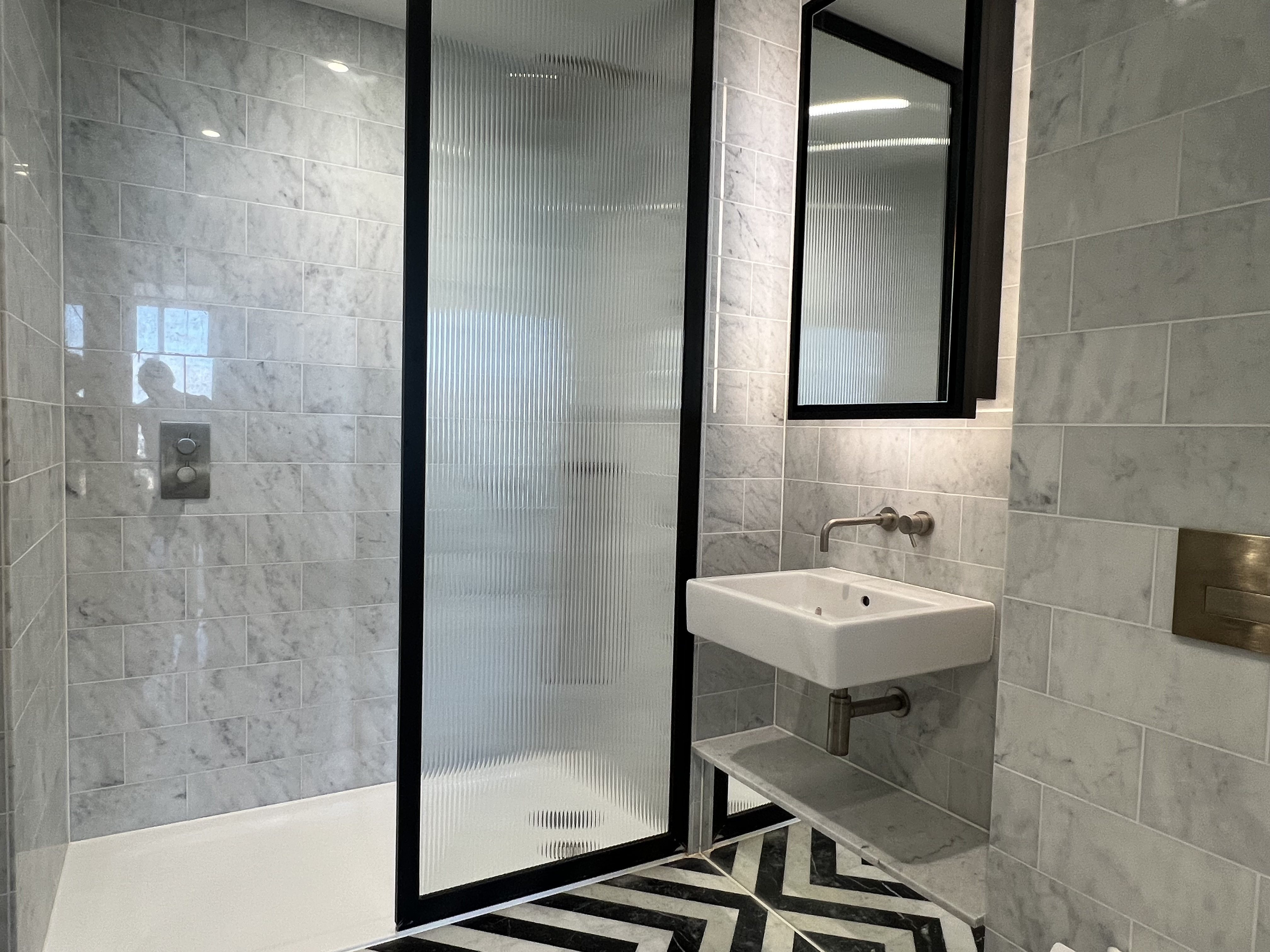 Flat Marsh Wall in Greater London