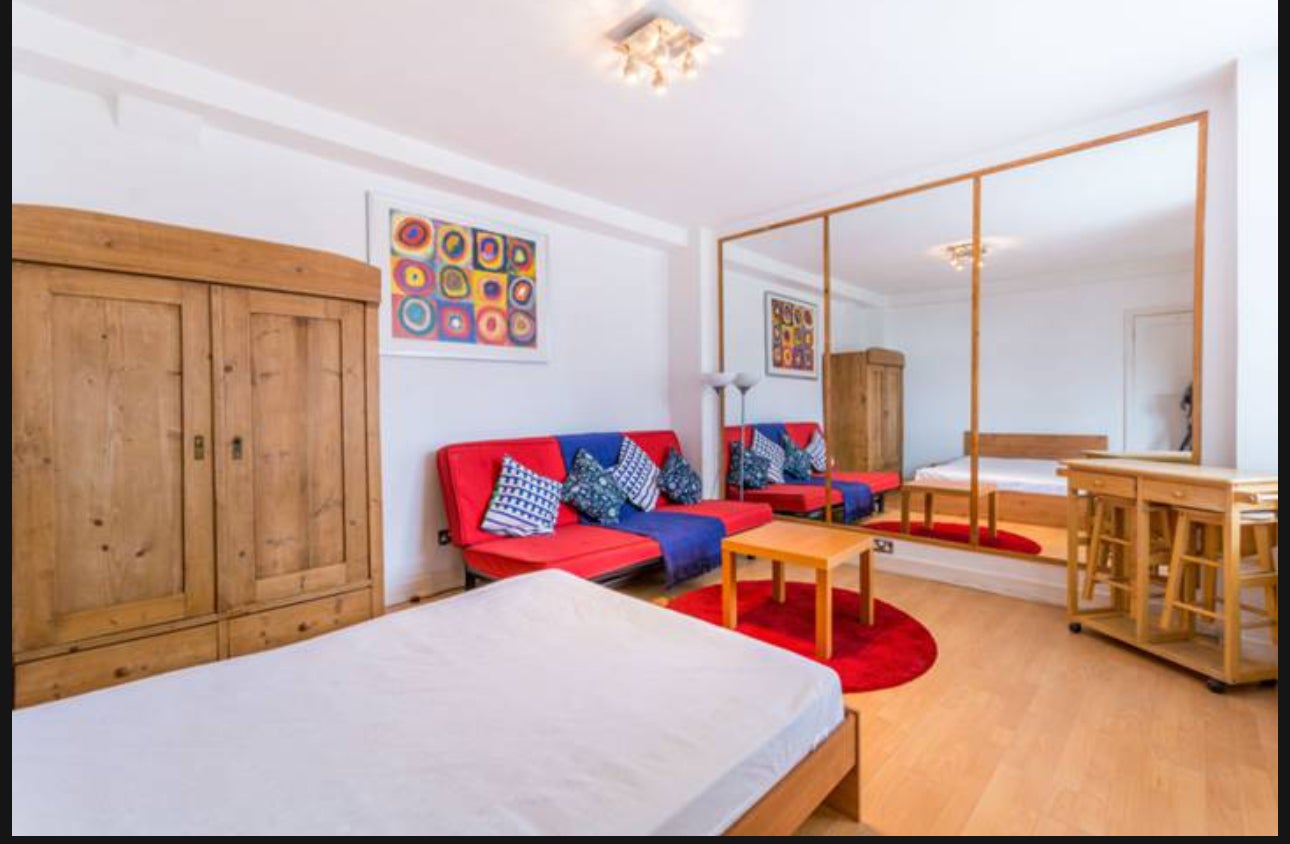 Flat Greville Place in London