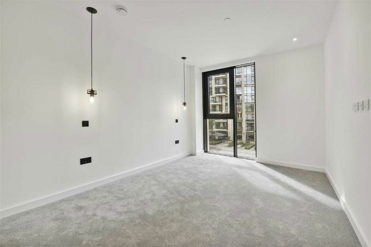 Flat Pennington Quay Walk in Greater London