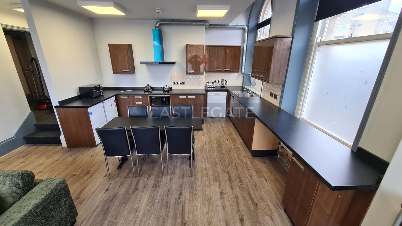 Room St George's Square in Kirklees