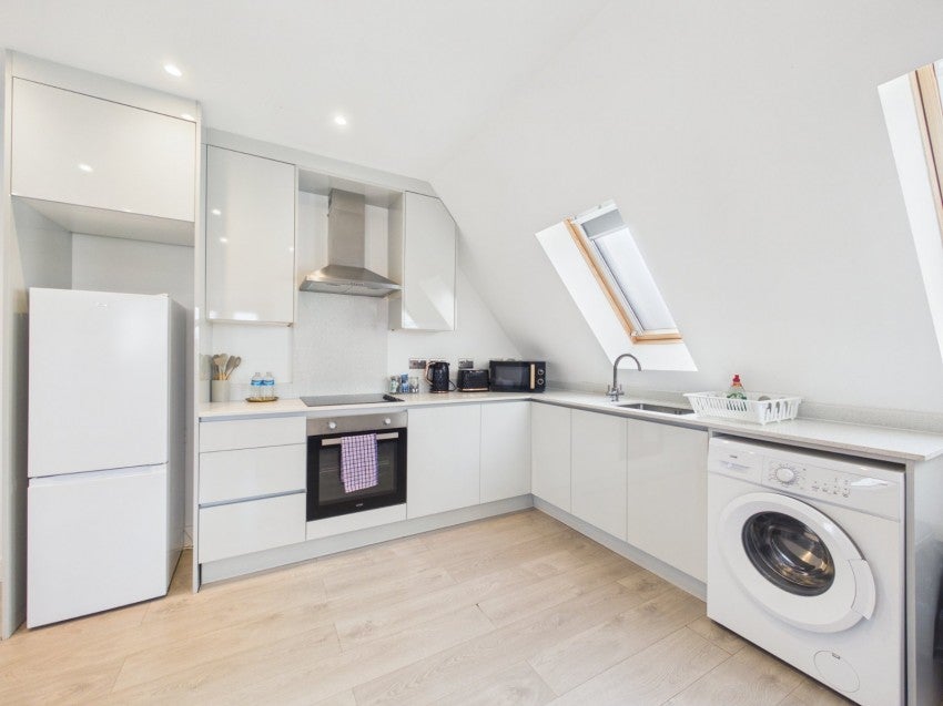 Flat Desford Way in Borough of Spelthorne