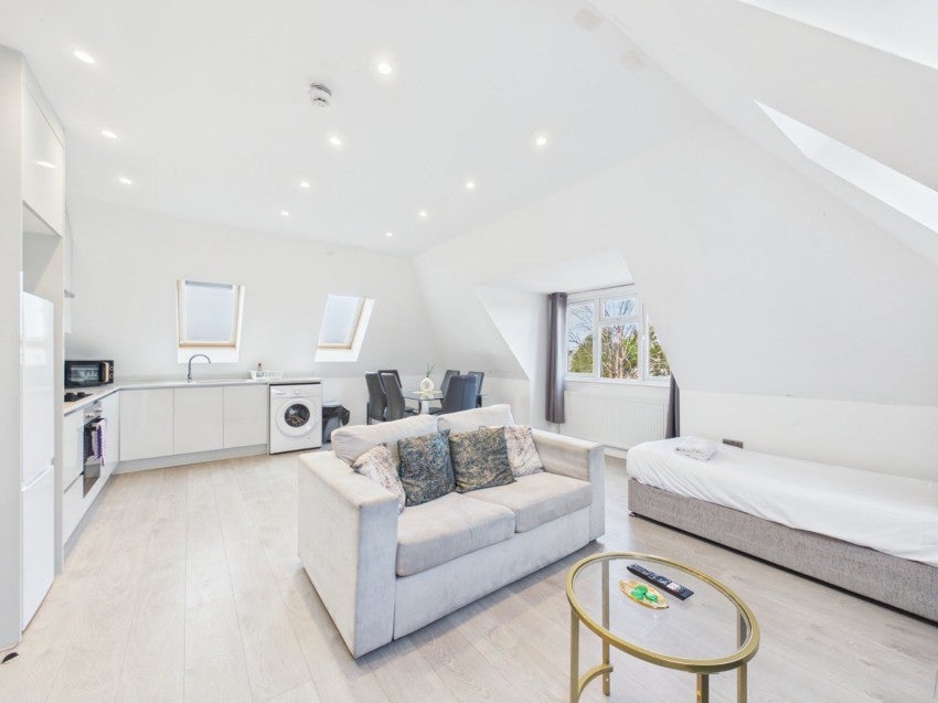 Flat Desford Way in Borough of Spelthorne