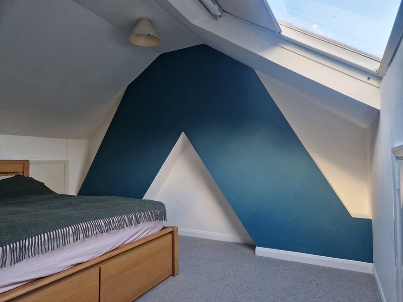 Room Rosenau Crescent in Greater London