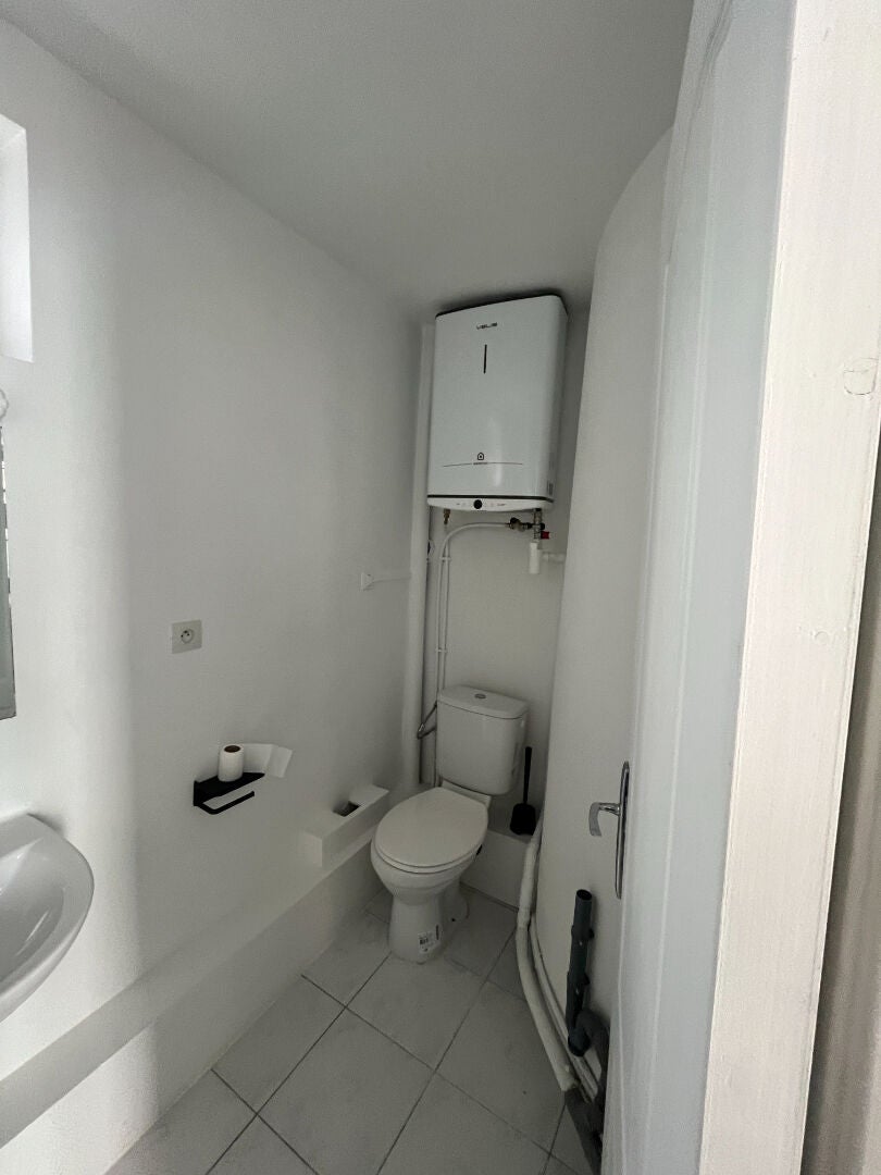 Flat Rue d'Aubervilliers in Paris