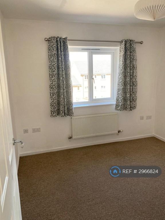 Flat Hornbeam Close in Bradley Stoke