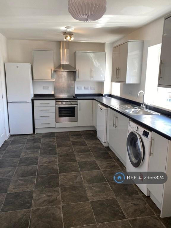 Flat Hornbeam Close in Bradley Stoke
