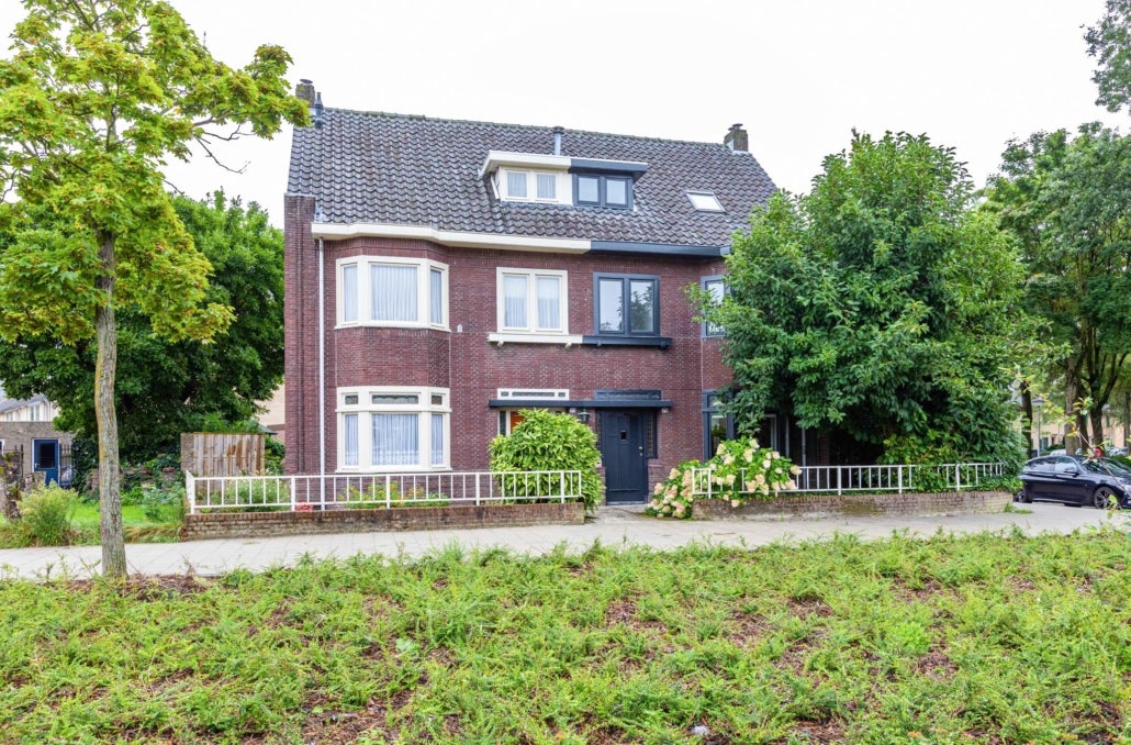 Huis Vlokhovenseweg 75 in Eindhoven