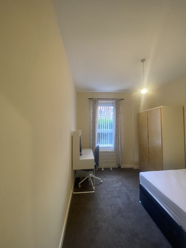 Room Earl Street in Glasgow