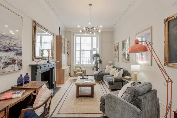 Flat Devonshire Terrace in City of Westminster