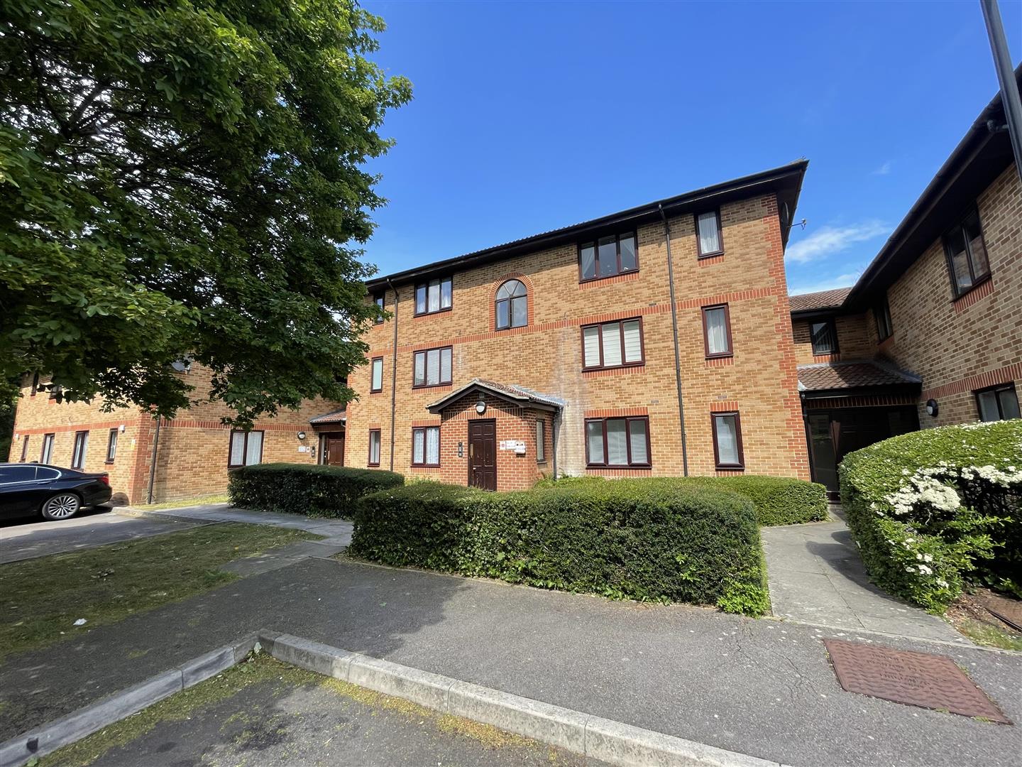 Flat Kern Close in Southampton