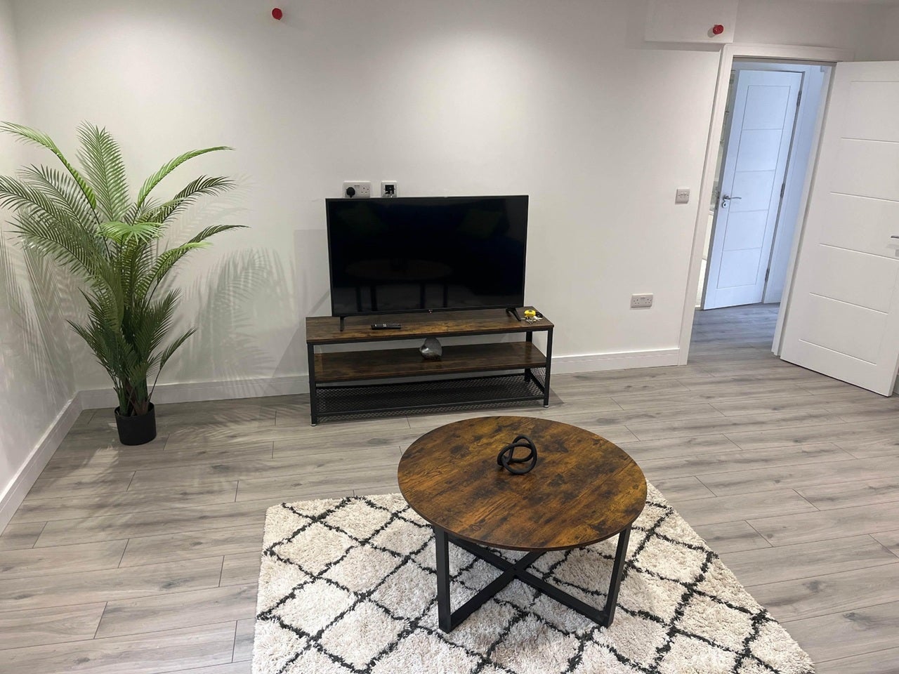 Flat St Georges Road in Surrey Heath