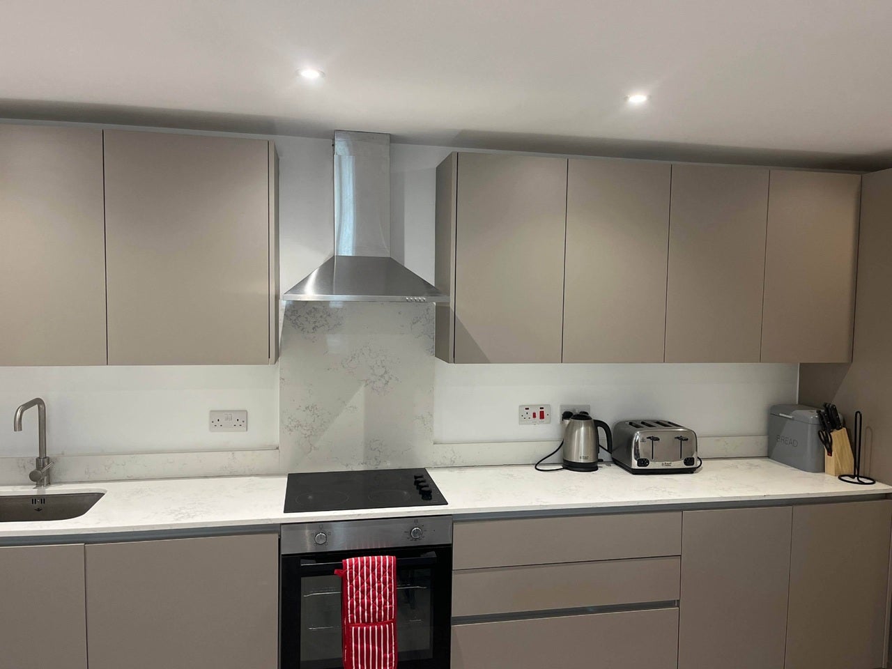 Flat St Georges Road in Surrey Heath