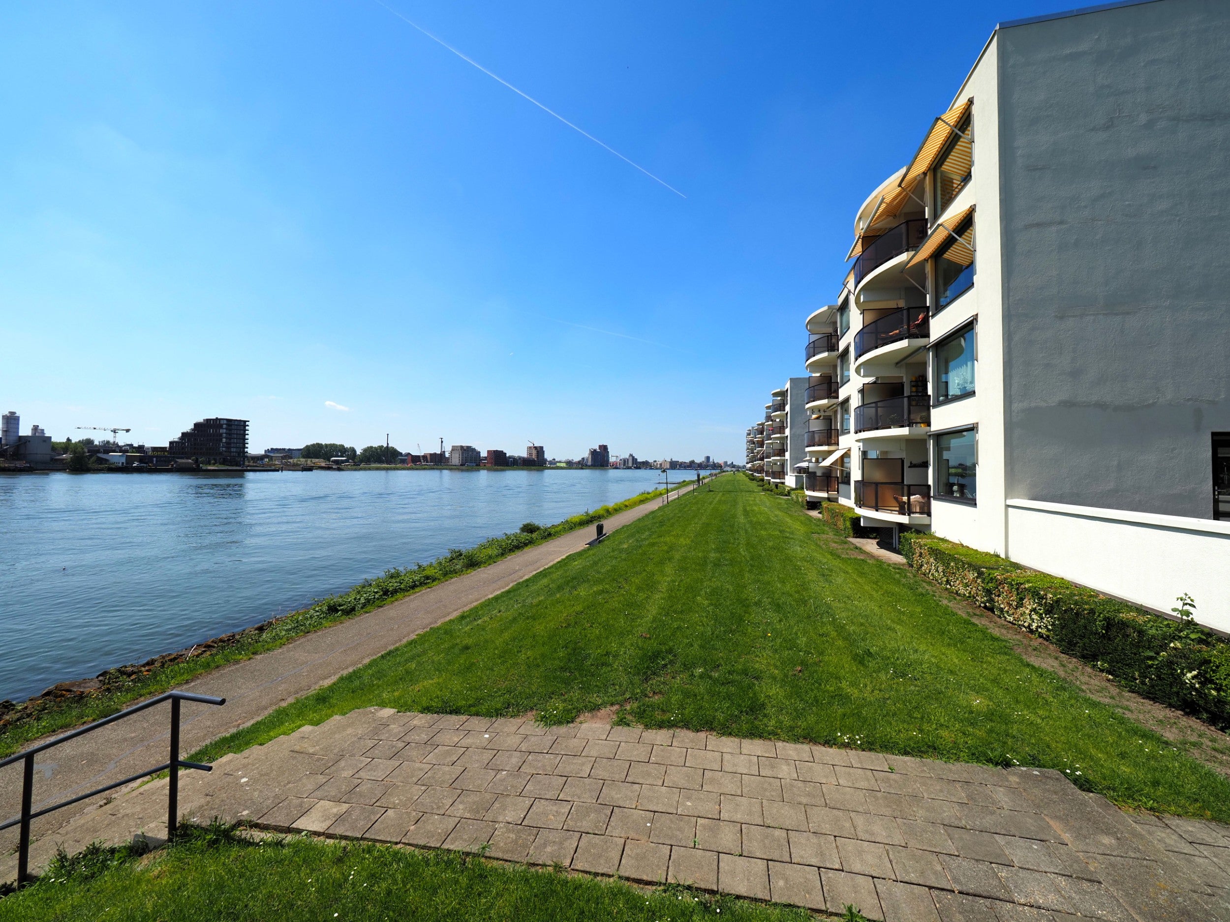 Appartement Pontonniersweg 416 in Papendrecht