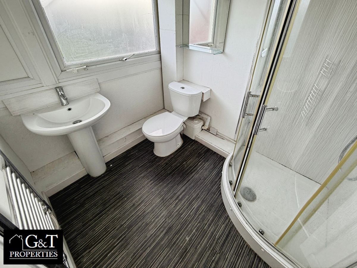Room St Mark's Road in Sandwell