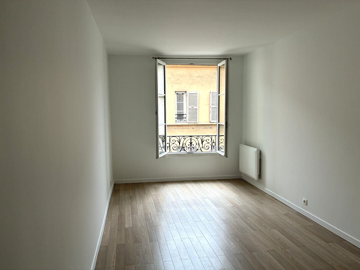 Flat Rue de Paris in Charenton-le-Pont