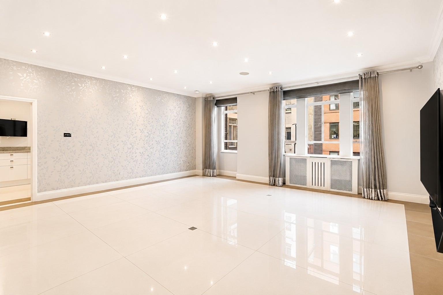 Flat Ryder Street in City of Westminster