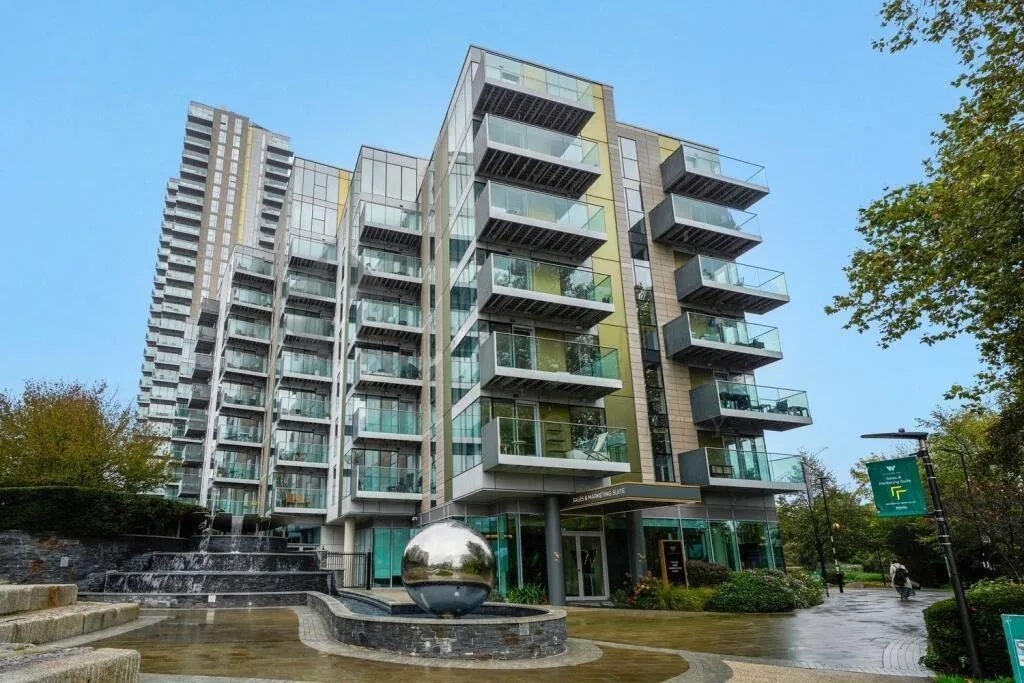 Flat Woodberry Grove in Greater London