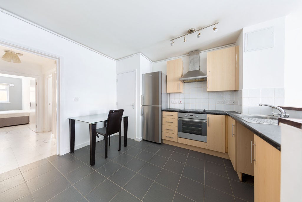 Flat Portree Street in London