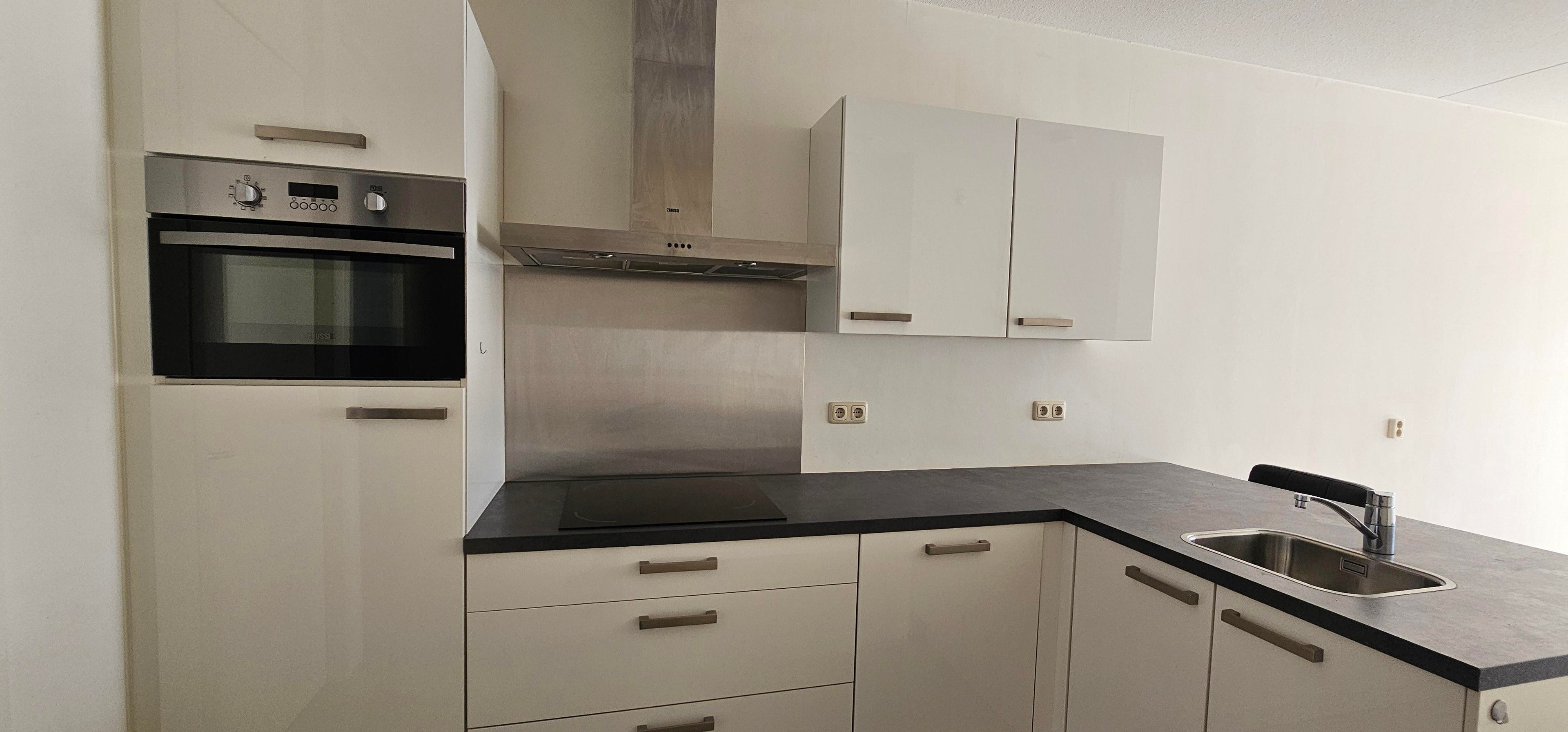 Appartement te koop: J.G. Waltherhof, Almere