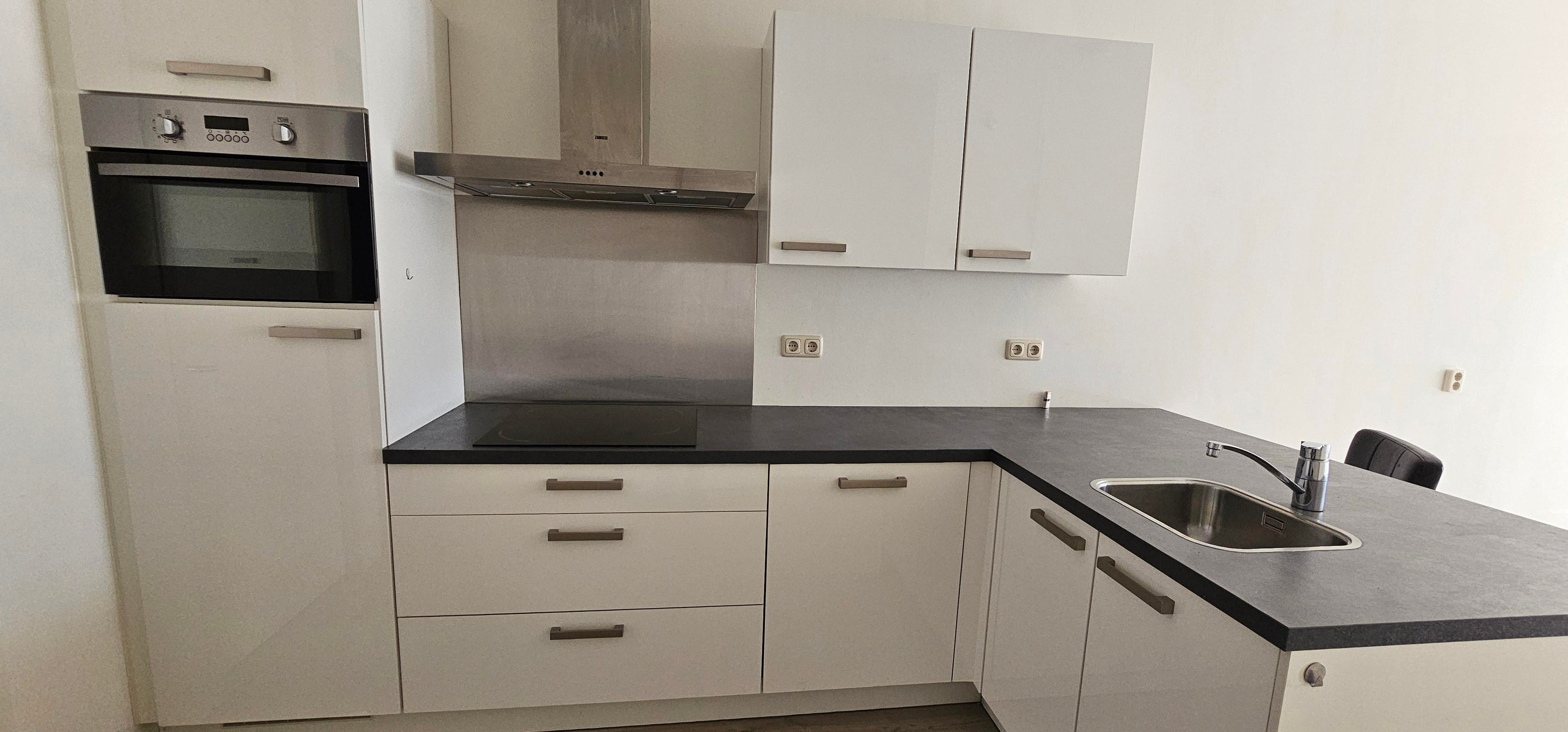 Appartement te koop: J.G. Waltherhof, Almere
