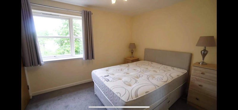 Room Great Western Road in Glasgow