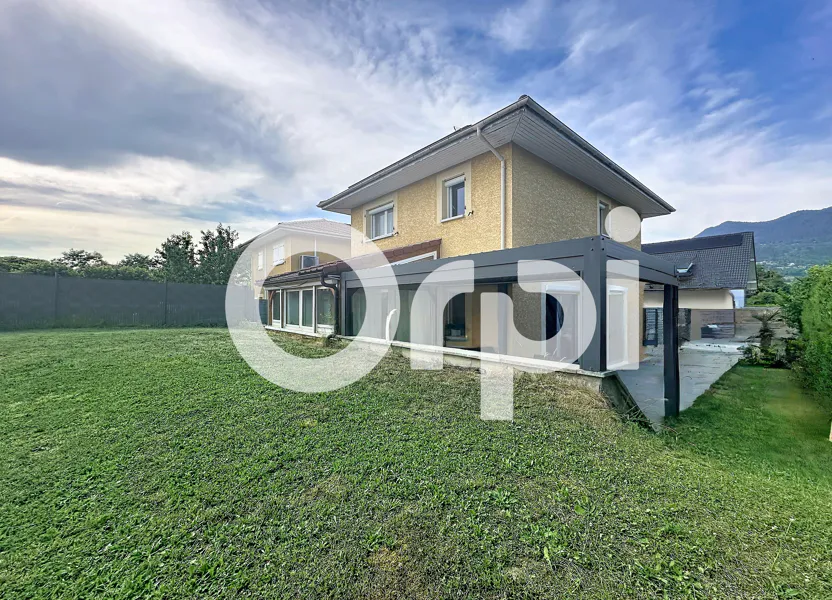 House Route de Bailly in Nangy