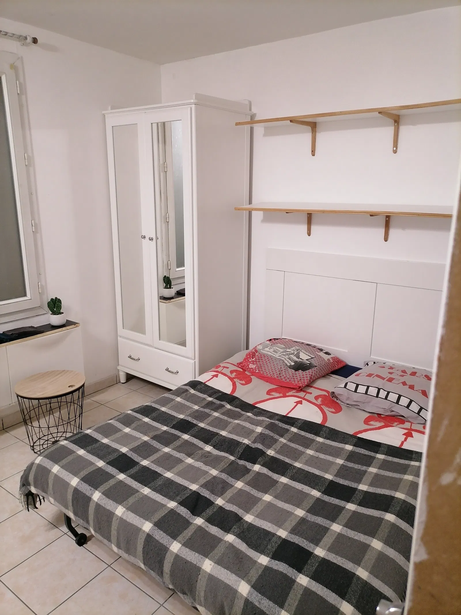 Room Rue Jean Racine in Gonesse