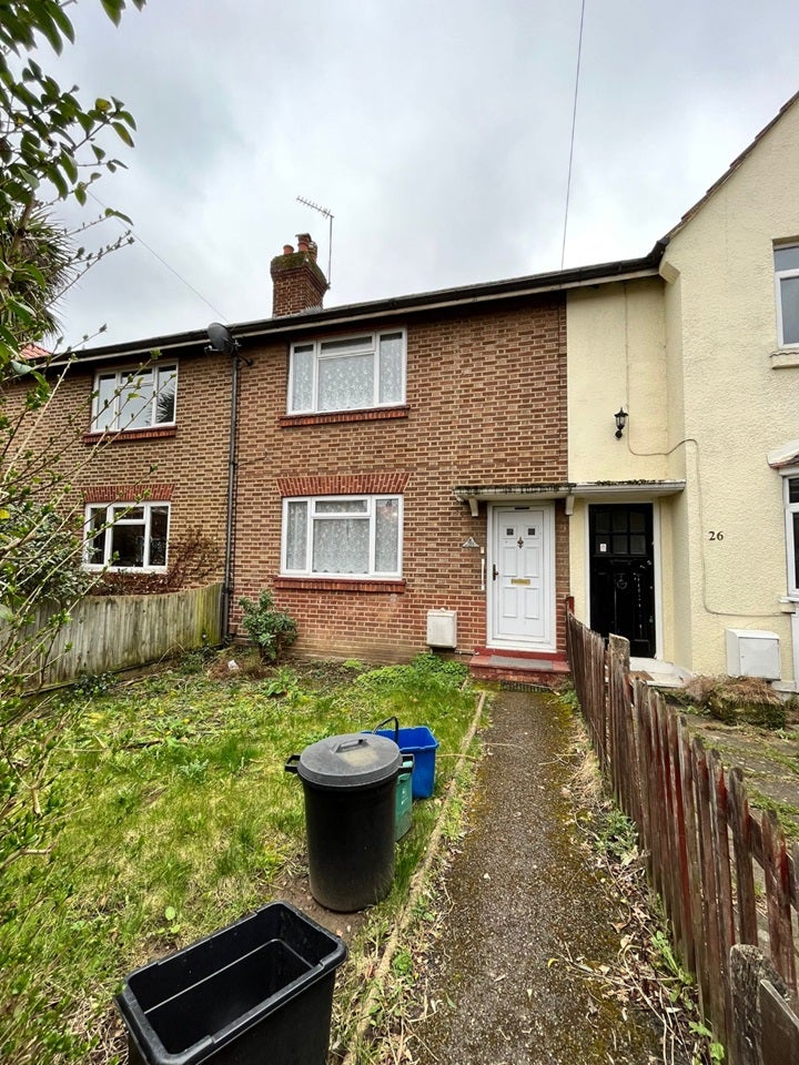 House Lovell Road in Greater London