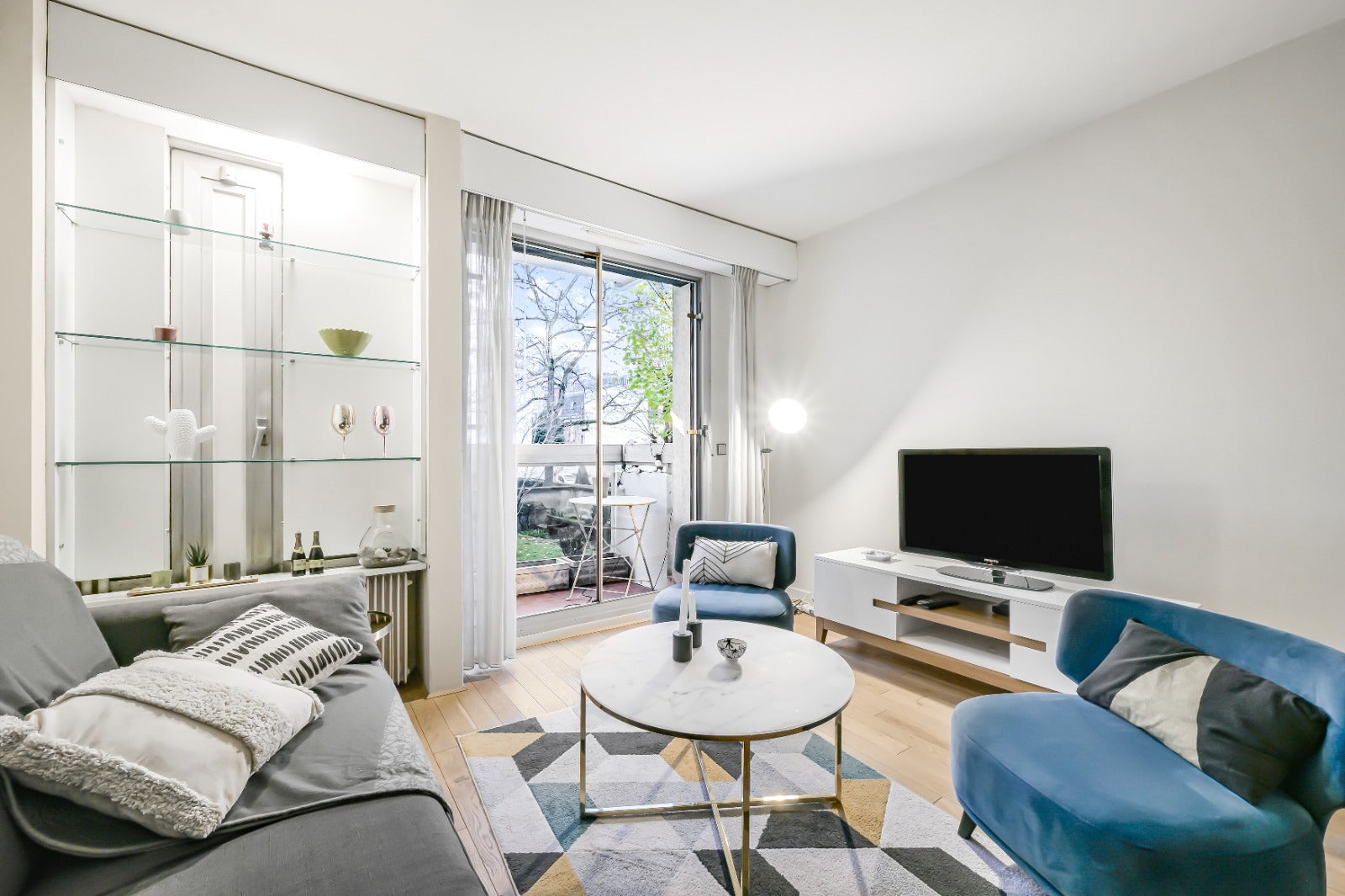 Flat Rue Michel-Ange in Paris