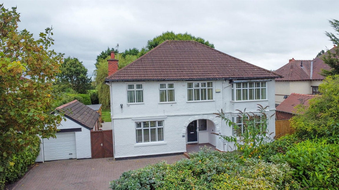 House Beryl Road in Upton