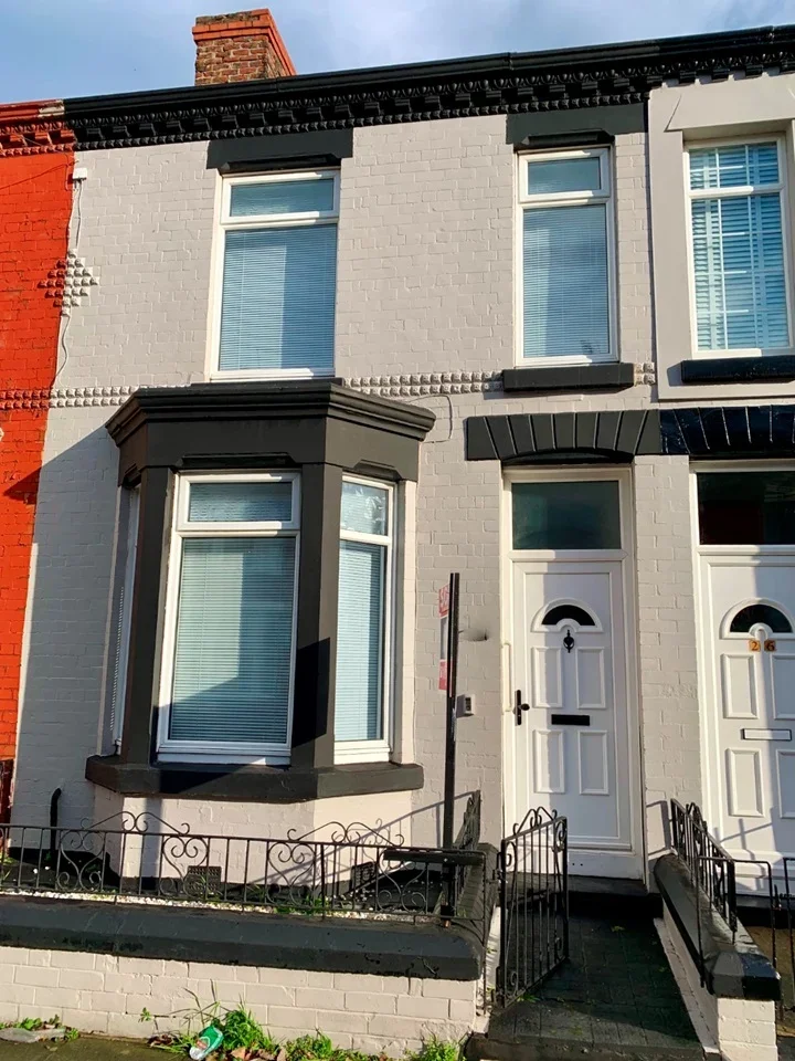 House Cambridge Road in Bootle