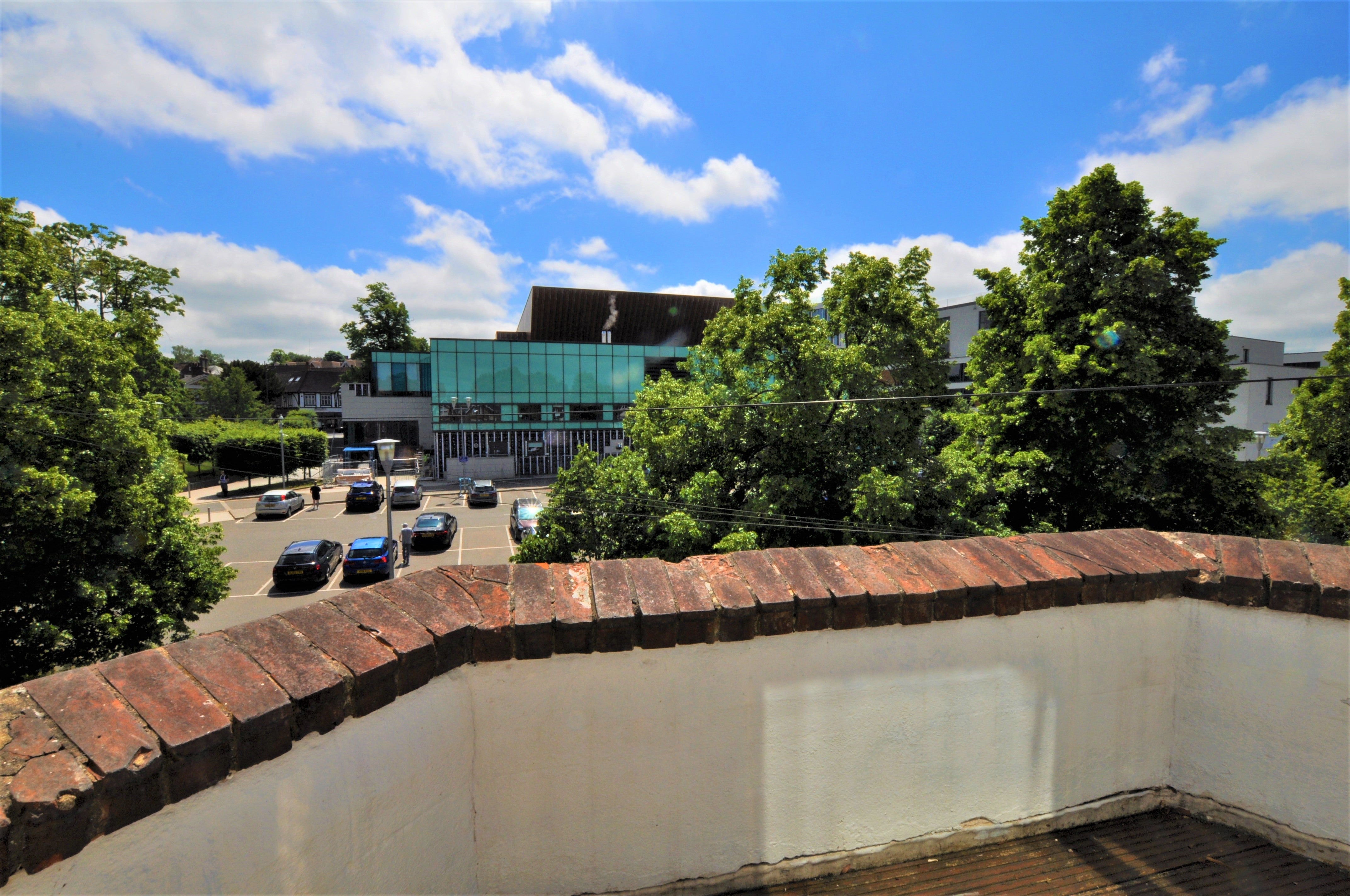 Flat Alexandra Terrace in Guildford