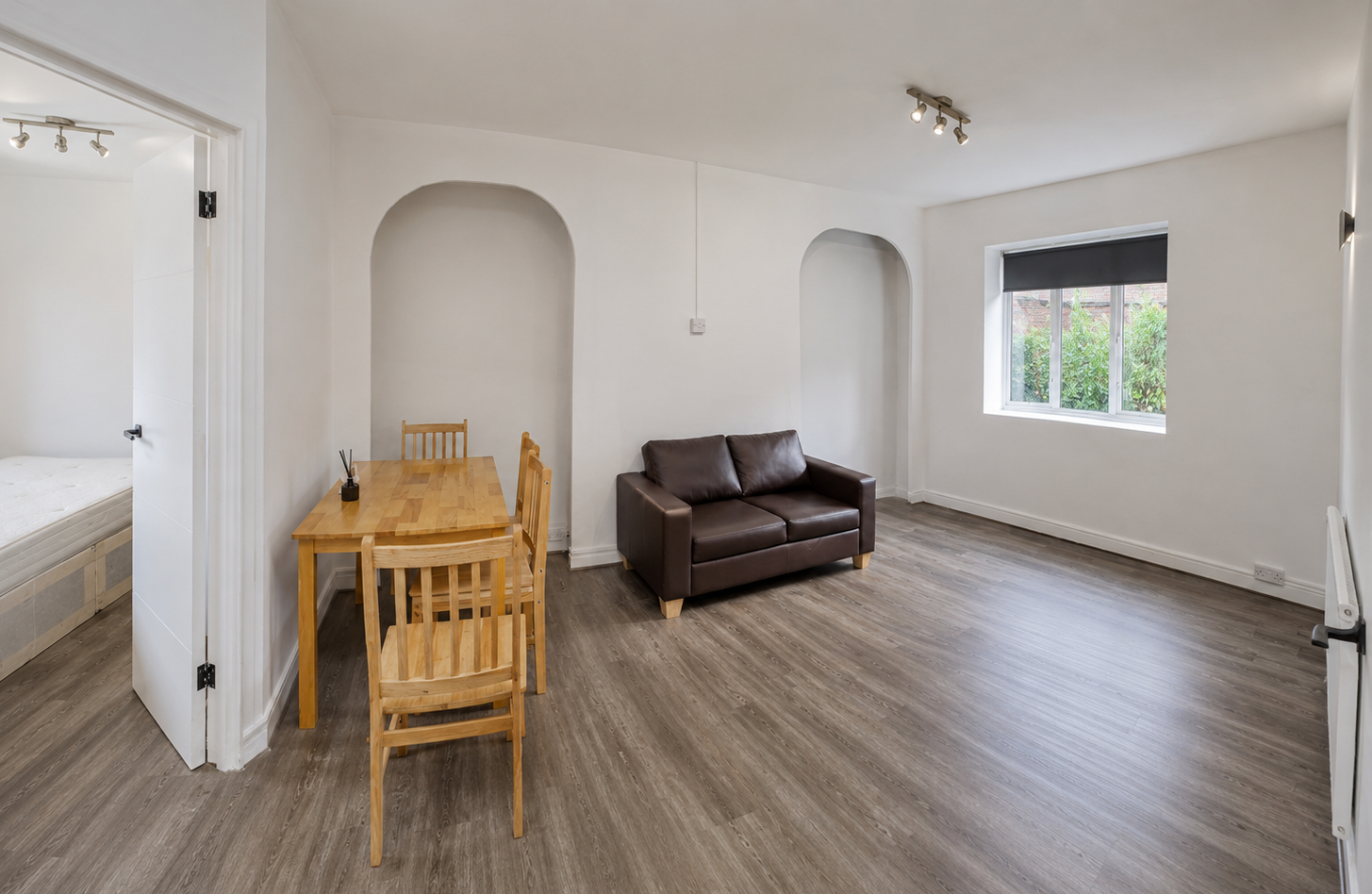Flat The Hyde in Greater London
