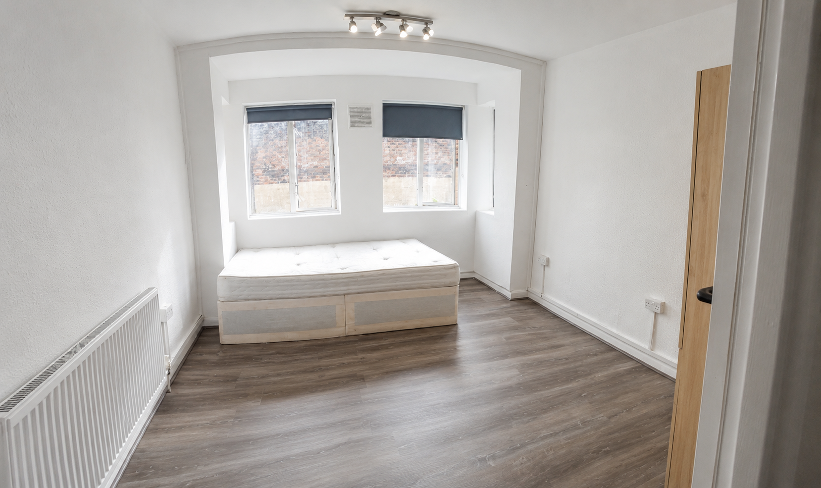 Flat The Hyde in Greater London