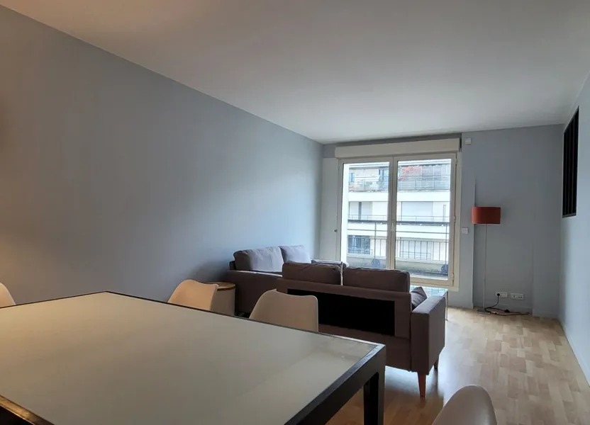 Appartement Rue du Capitaine Ferber à Issy-les-Moulineaux