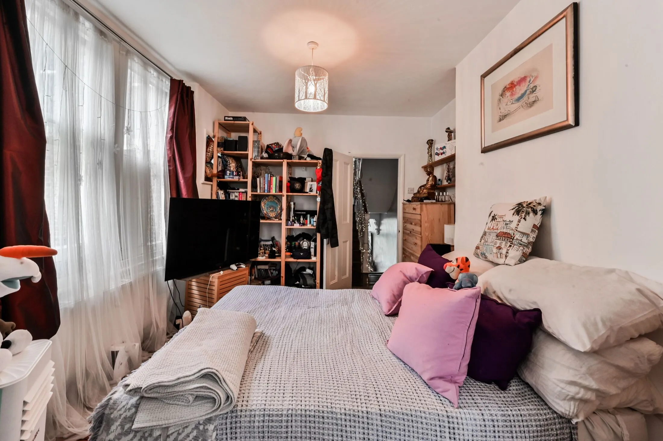 House Princess May Road in Greater London