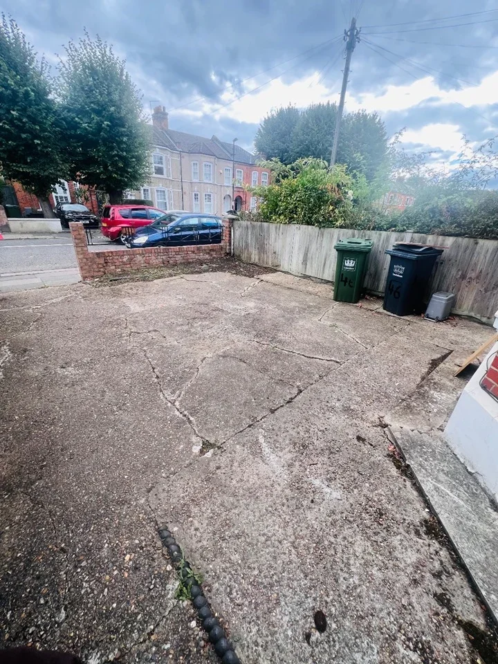 House Fordel Road in Greater London