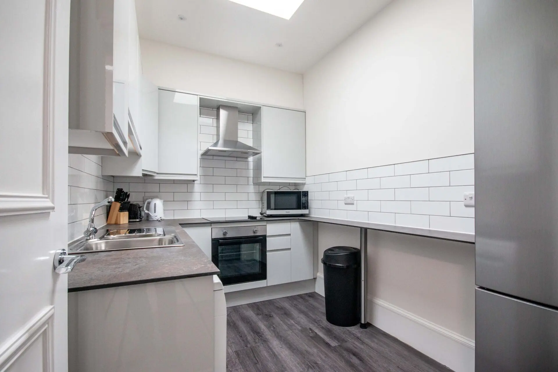Room Peffermill Road in City of Edinburgh