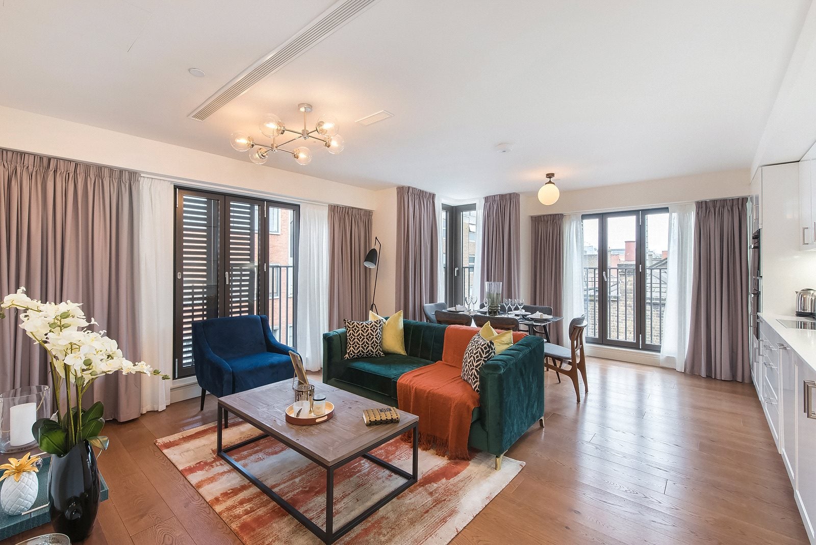 Flat Bateman Street in City of Westminster