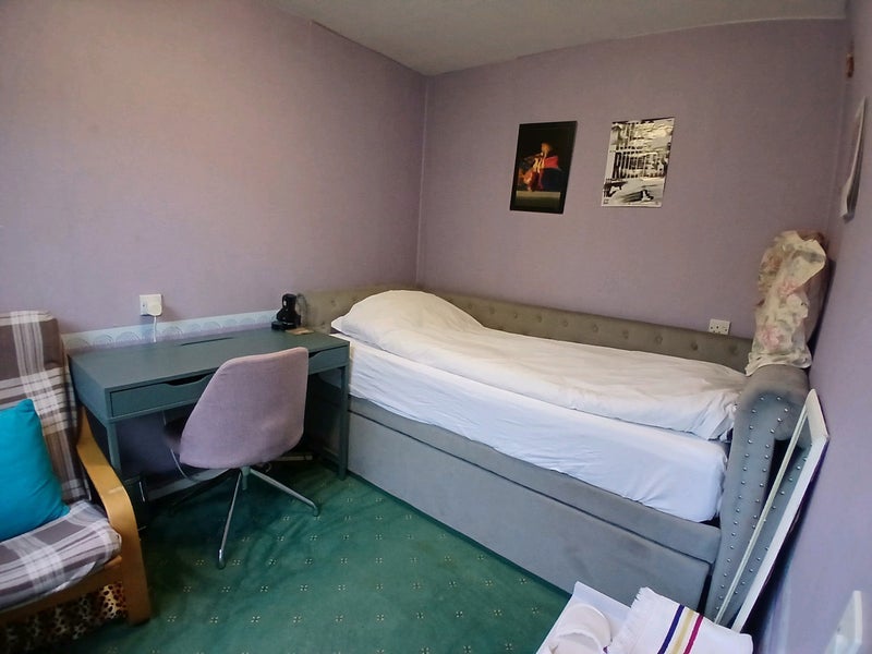 House Hazel Way in Greater London