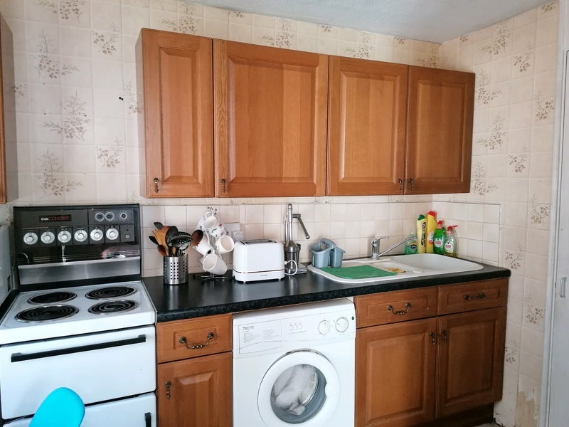 House Hazel Way in Greater London
